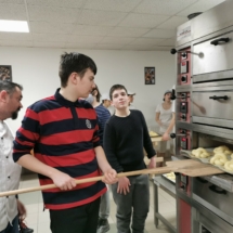 2022.02.24. - Az Esély Pedagógiai Központ tanulói meglátogatták a pék tanmhelyünket_13