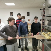 2022.02.24. - Az Esély Pedagógiai Központ tanulói meglátogatták a pék tanmhelyünket_16