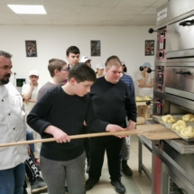 2022.02.24. - Az Esély Pedagógiai Központ tanulói meglátogatták a pék tanmhelyünket_18