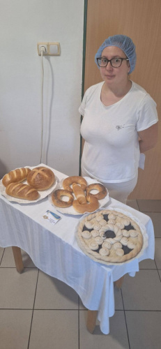 2025.11.07. - 2.14.B.E. - gyakorlati vizsga és bizonyítványosztás_07