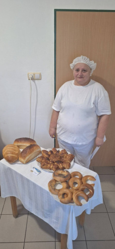 2025.11.07. - 2.14.B.E. - gyakorlati vizsga és bizonyítványosztás_08