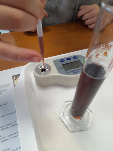 2025.12.10. - Kémiai Koktélparty a Technikusokkal_06