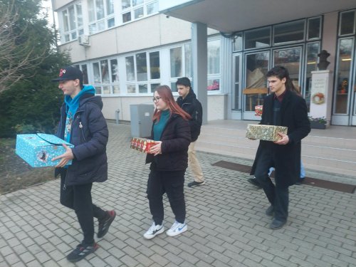 2025.12.17. - Adománygyűjtés_02