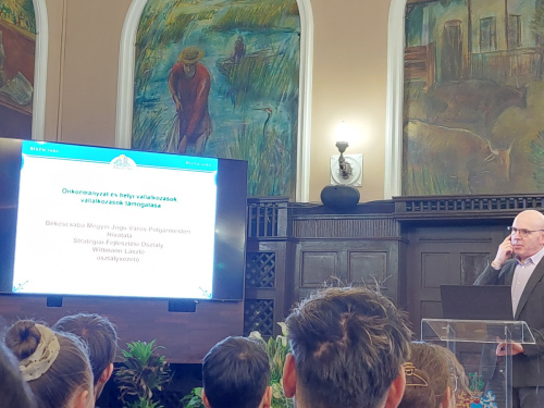 2026.02.25. - Vállalkozási ismeretek tanóra_01